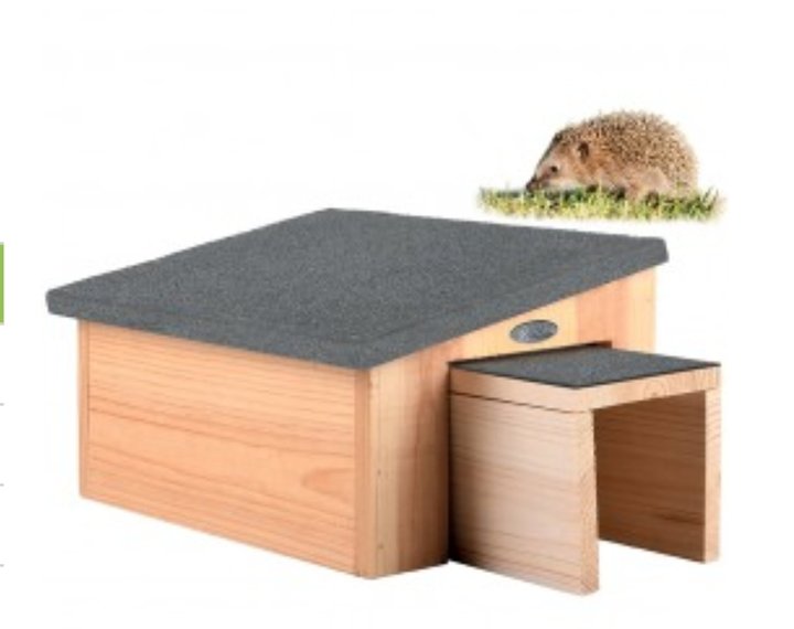 Igelhaus aus Holz