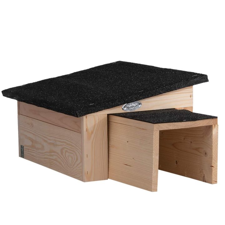 Igelhaus aus Holz