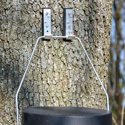 Schwegler Aufhängeklotz mit Haken für 1FFH und 1FW (1 Klotz, 3 Alunägel)