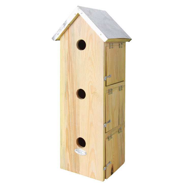 Spatzenvilla aus Holz
